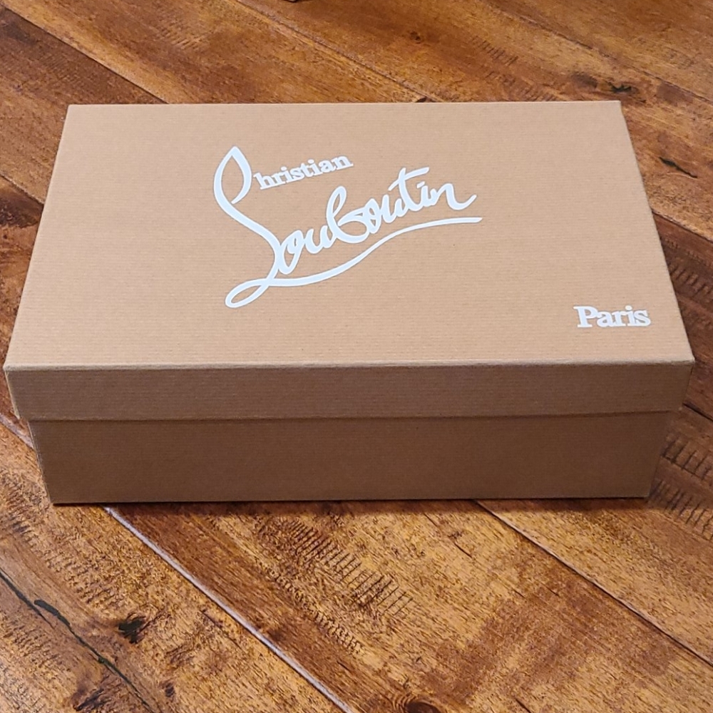 Christian Louboutin box